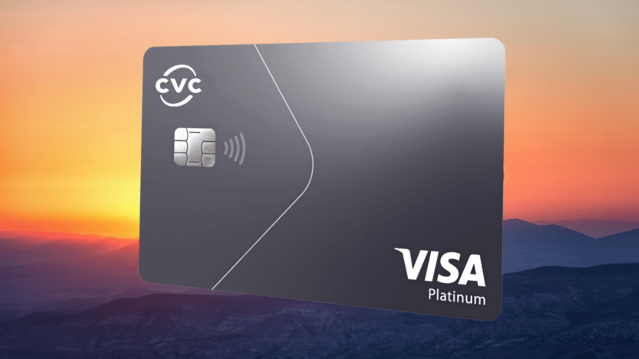 Acumule milhas de modo fácil e viage de graça: saiba mais sobre o cartão de crédito CVC Itaucard Platinum